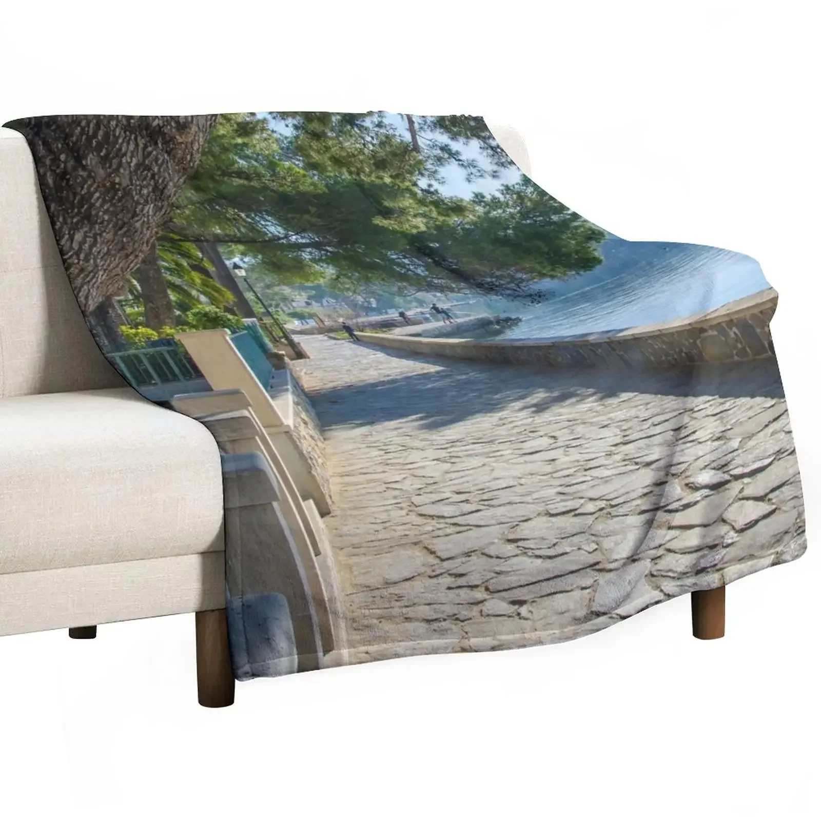 Sun Through The Trees On The Pine Walk In Puerto Pollensa Throw Blanket Decoratives cosplay anime Luxury Brand Blankets