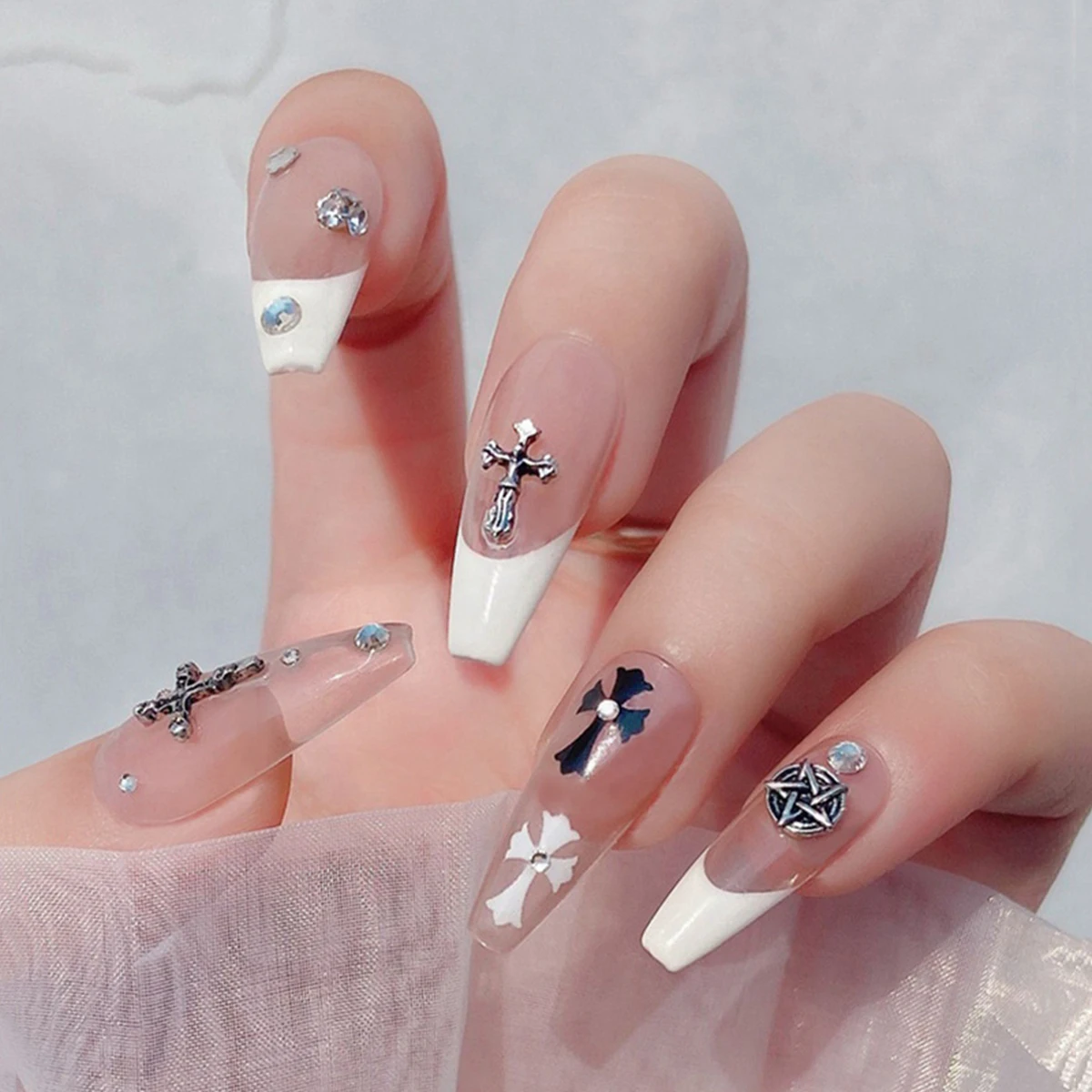 100 PCS/BAG Mixed Set Nail Decoration Jewelry Punk Style Personality Decorative Alloy Nail Art & Sticker