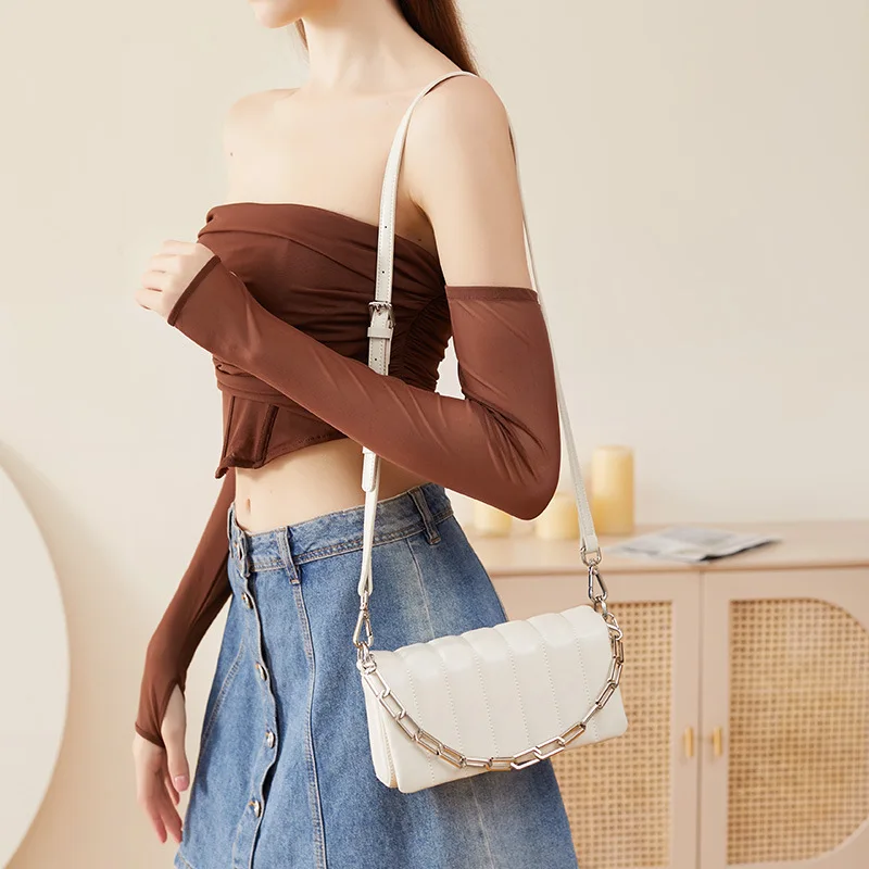 LOERSS Chain Crossbody Bag Genuine Leather Versatile Commute Shopping Messenger Bag Solid Color Underarm Bag 2023 New Design