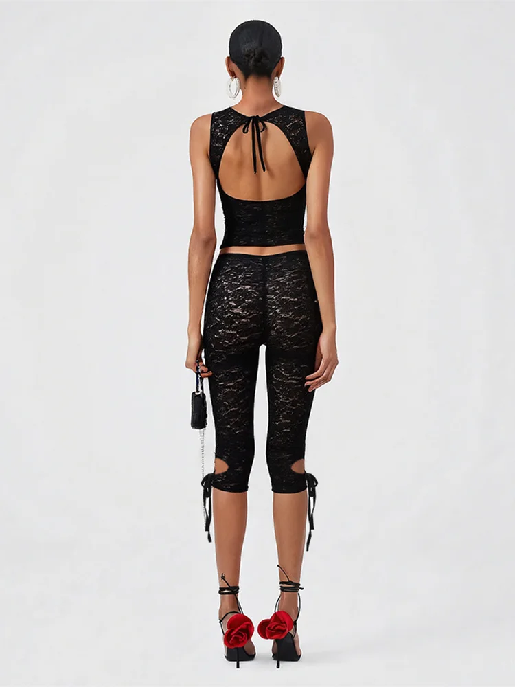 Whatiwear Mode Jacquard 2-delige set Vrouwen Sexy Hollow Bandage Tank Tops + Skinny Perzik Hip Shorts Midnight Club Party outfits