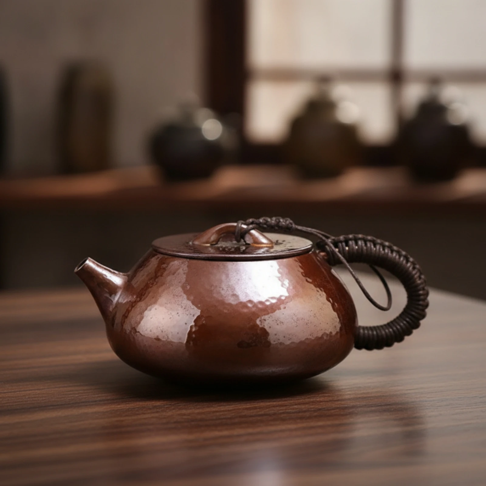 Hammered Copper Teapot Compact Tea Vessel Kettle Heat-Colored Pot Traditional for Collectors