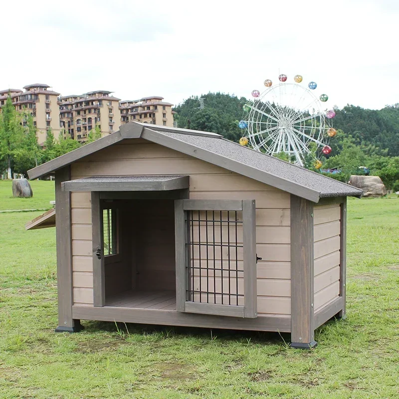 

Outdoor solid wood sunscreen and rainproof dog house