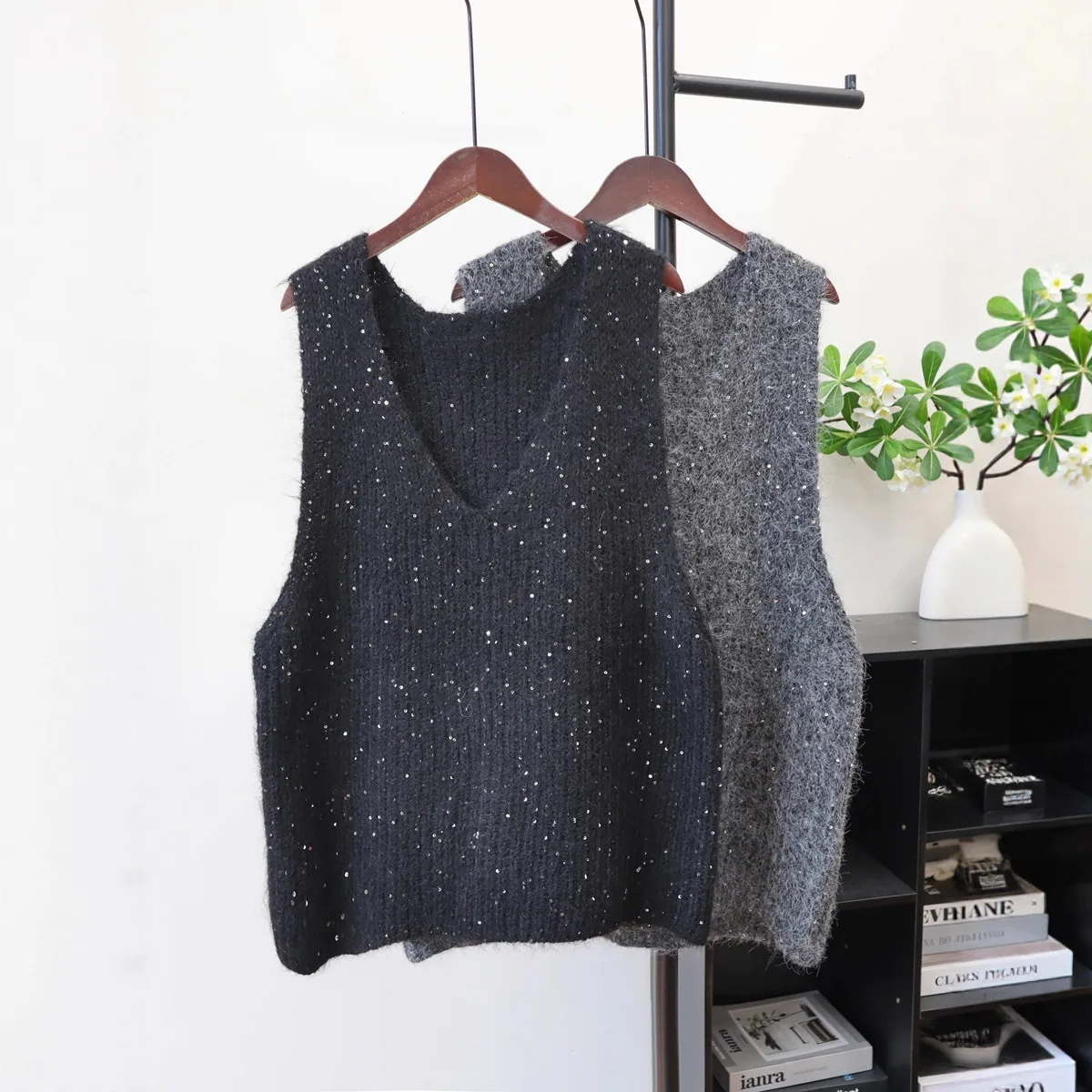 Solide femmes pull gilet manteaux paillettes pardessus sans manches col en V pull épais coupe ample bureau dame décontracté 2025 automne hiver