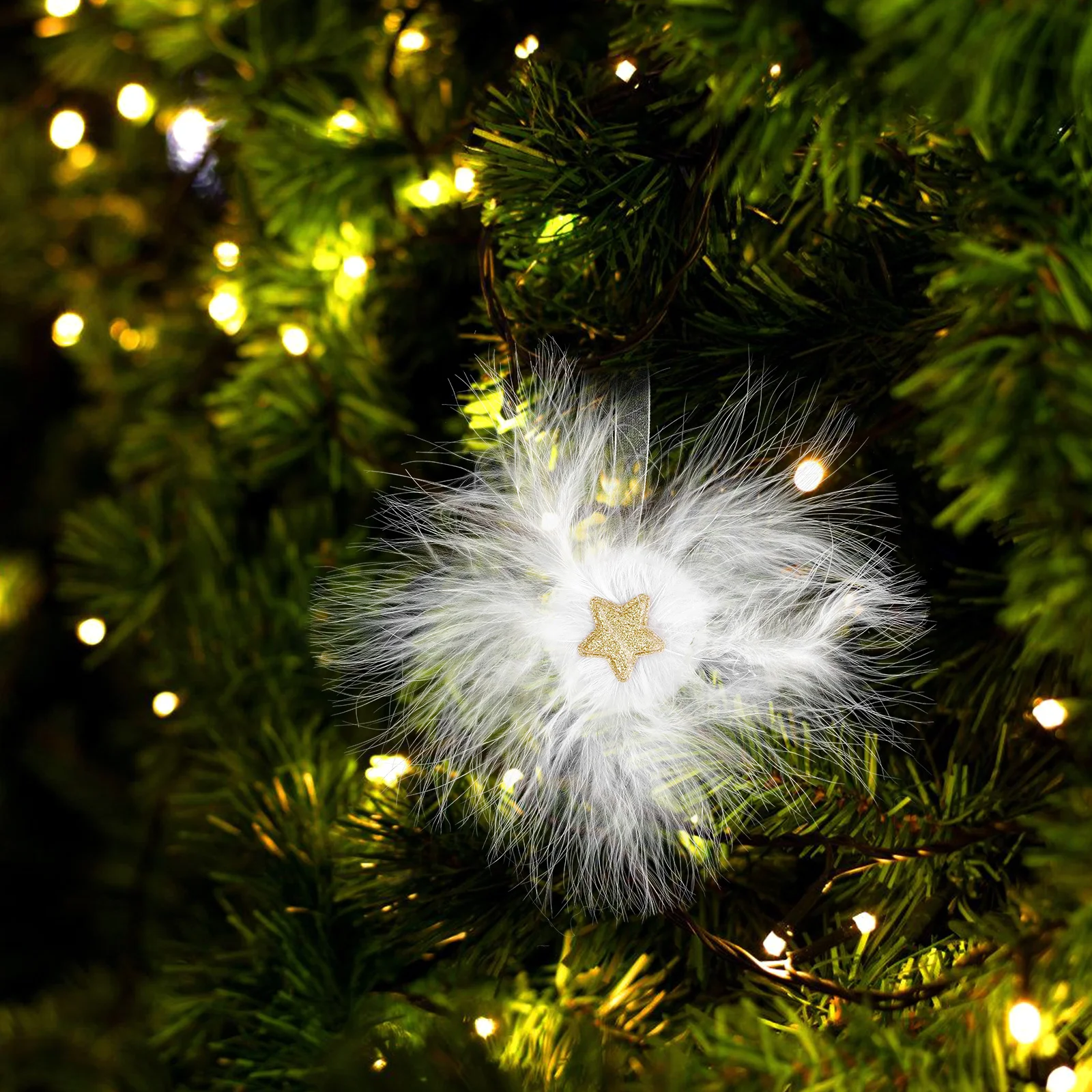 

4Pcs Star Plumage Xmas Hanging Ornaments Elegant Christmas Tree Decorations Holiday Party Xmas Scene Layout Supplies