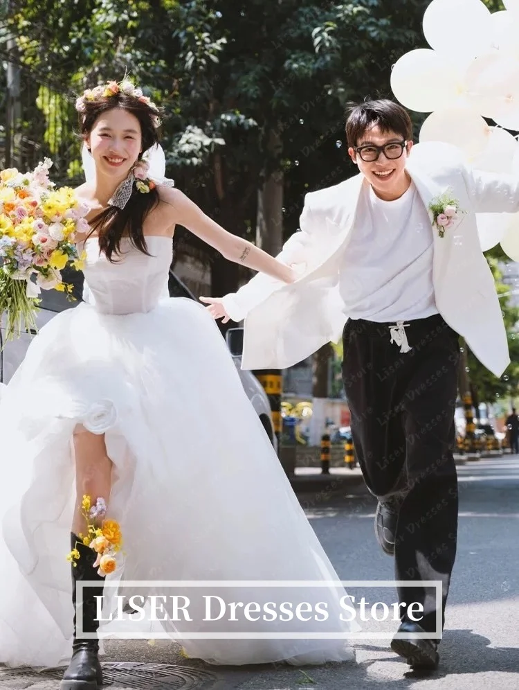 Liser A-Line Simple Strapless Korea Wedding Dresses Taffeta Silk Hi-Lo Customized Photo Shoot Elegant Bridal Gowns 웨딩드레스