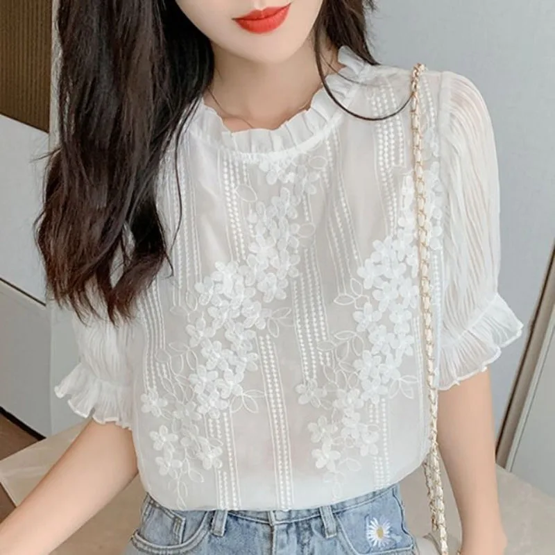 Summer New Jacquard Solid Color Crew Neck Versatile Spliced Lace Short Sleeves Fashion Slim Commuter Chiffon Top for Women Tops