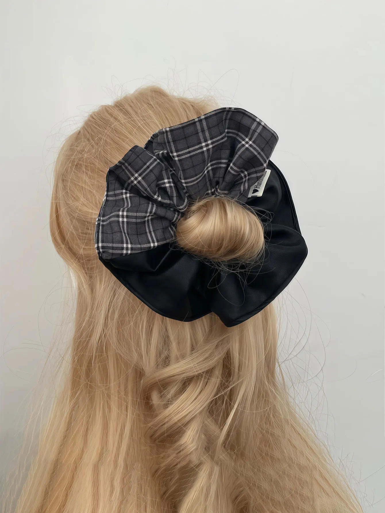 2PCS  Korean-style retro checkered leather patch braided hair band for a sophisticated updo hair tie fashionable hair string