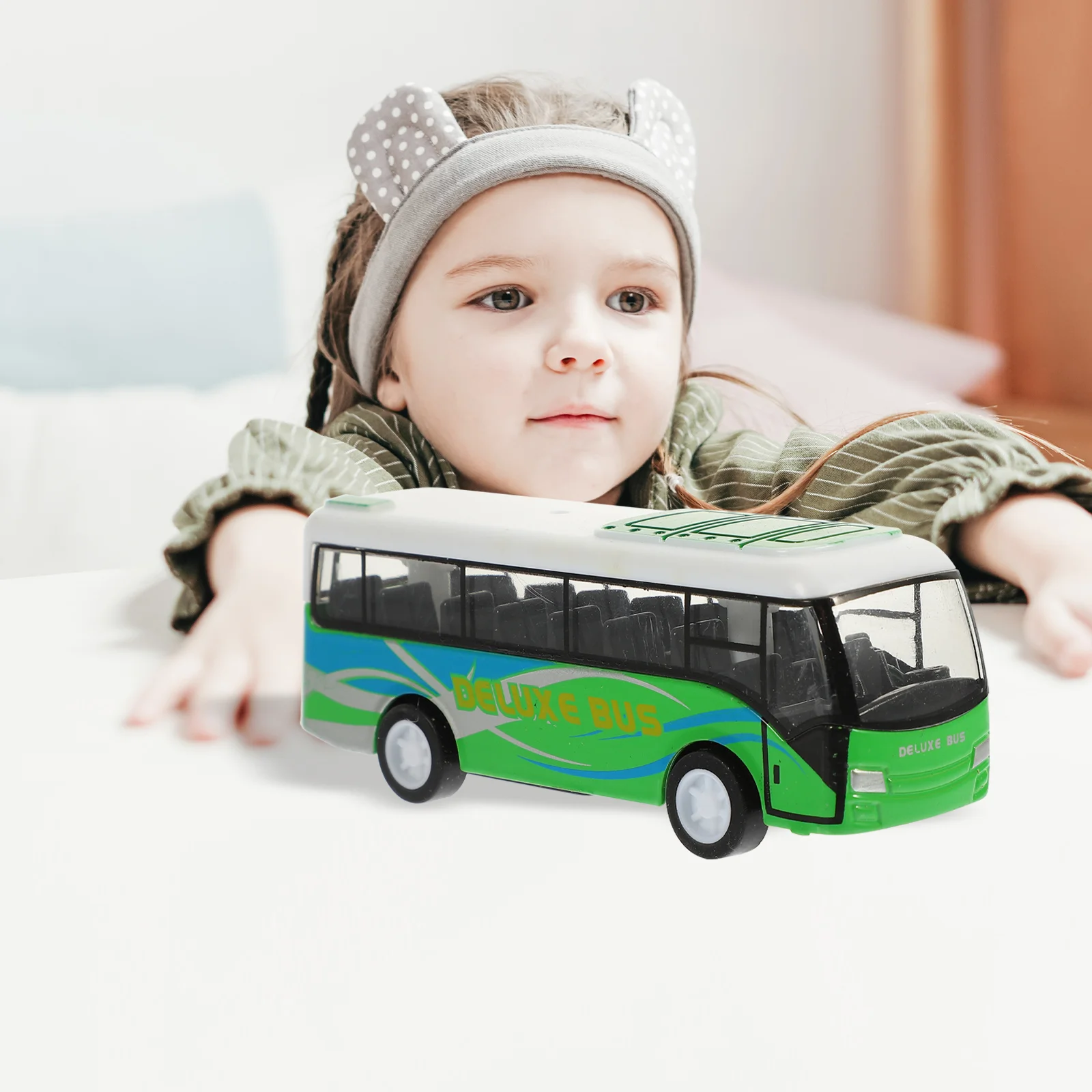 Pull Back Bus Model Toy for Children Educational Simulated Learning Car Movable