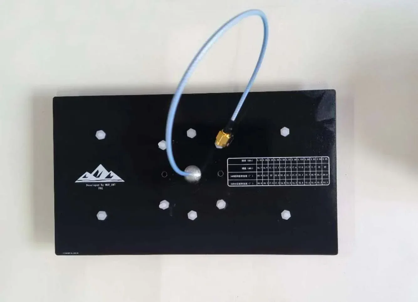 40 Stück individuelle 4,9 GHz-Antenne