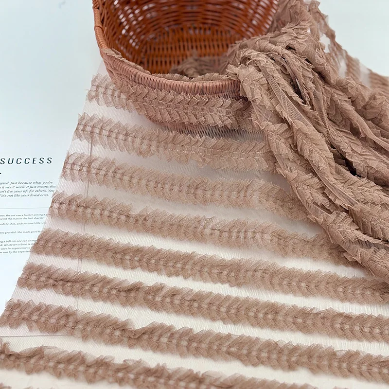 

Three-dimensional Fungus Edge Striped Mesh Embroidery Fabric Women's Dress Dress Wedding Bag Embroidery Fabric Sewing