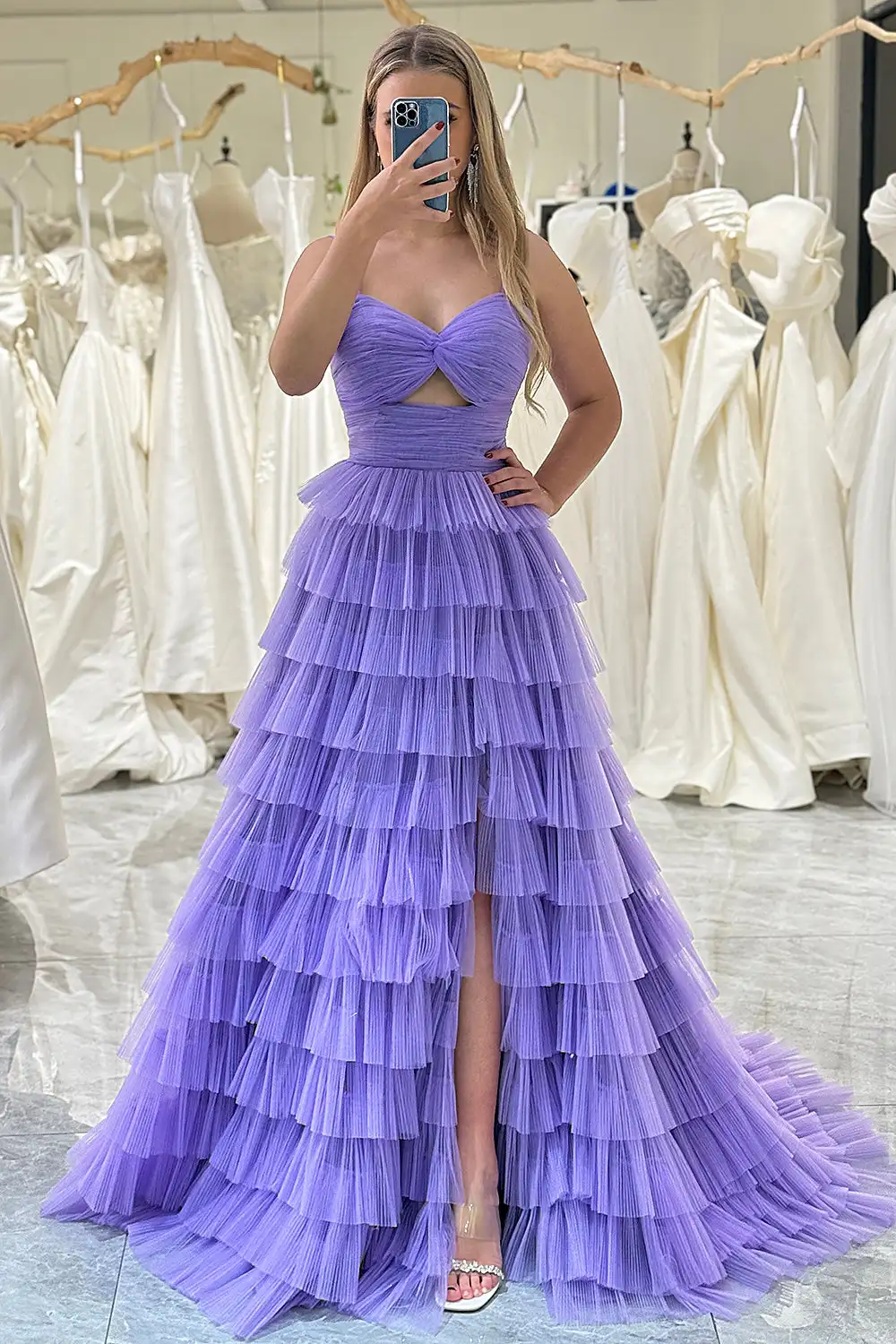 

Classic Spaghetti Strap Ruffles Tiered Tulle Prom Dresses A-Line Wedding Dress Evening Gown Sweep Train Formal Occasion Dresses