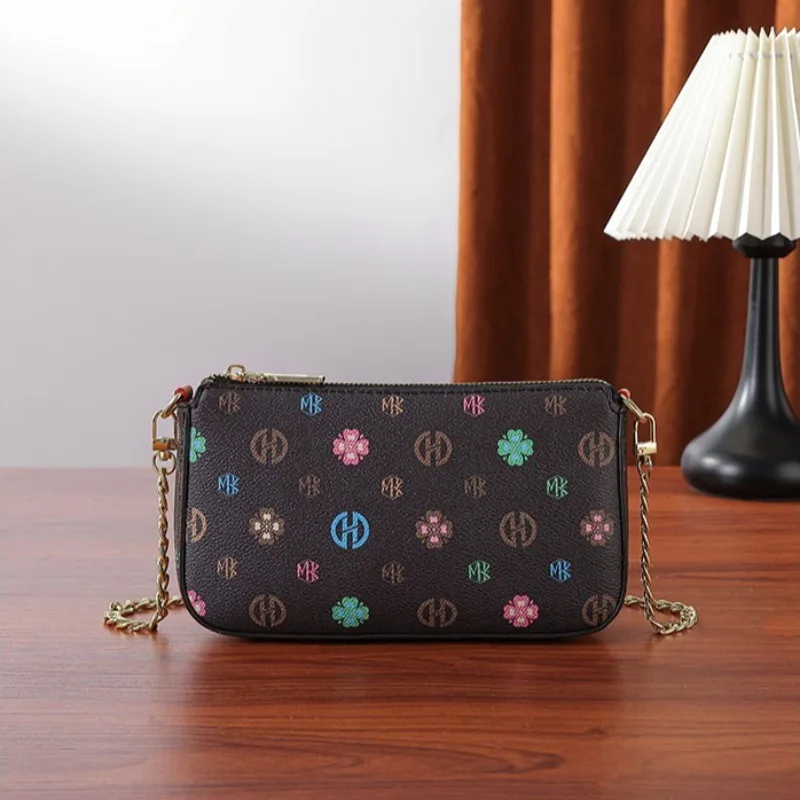 

2026 New Style Versatile Chain Small Square Bag for Women, Mobile Phone Bag, Commuter Single Shoulder Crossbody Bag, Small Bag