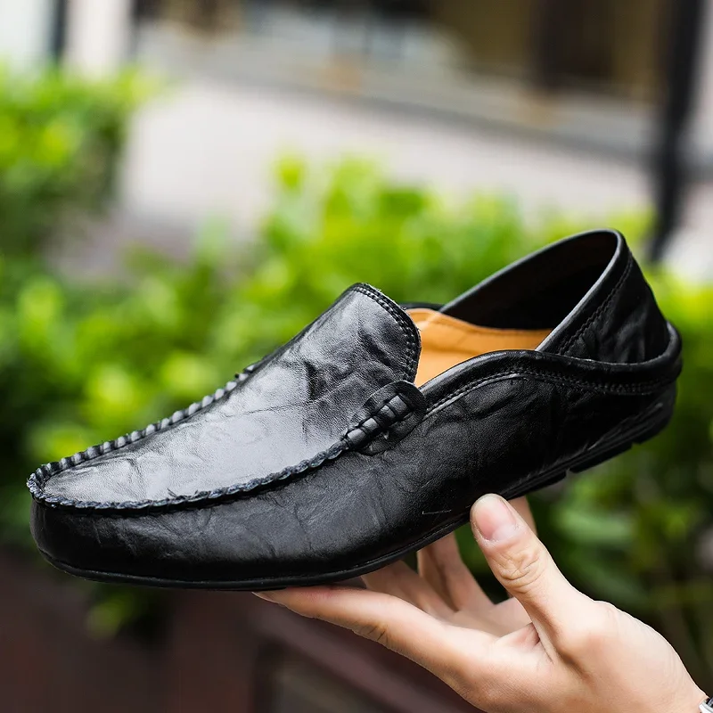 Summer Fashion Men Loafers Italian Casual Luxury Brand Men Shoes Genuine Leather Moccasins Light Breathable Slip on Boat Shoes