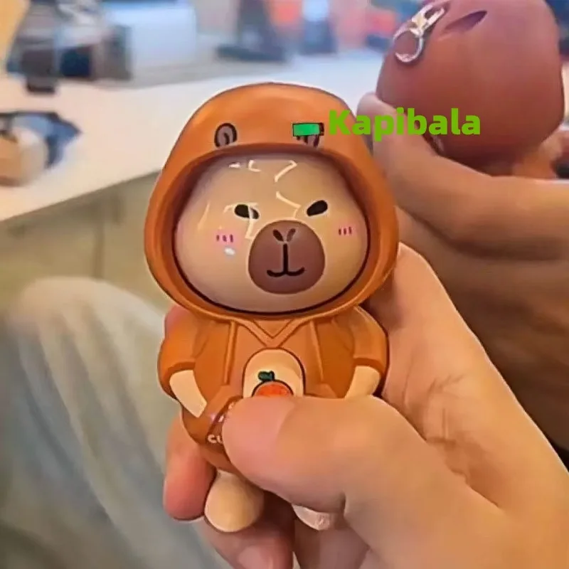 Capibara Druk Gezicht Pop Sleutelhanger Eigenzinnige Pop Cartoon Handstuk Kleine Ornamenten Kinderen Geschenken Leuke Tas Charme 5.5x9.5cm