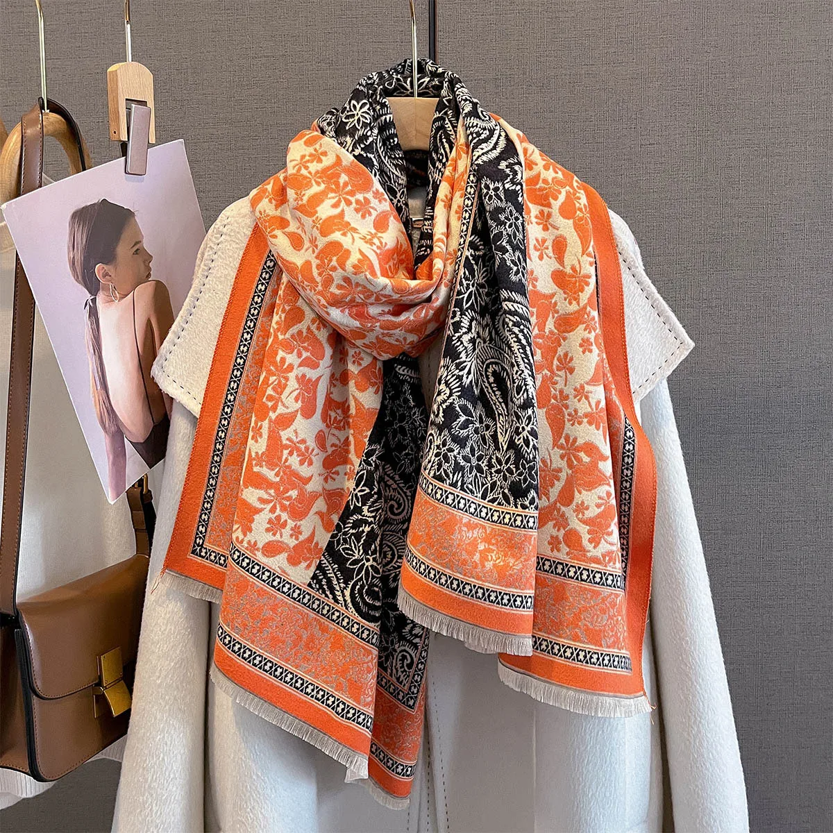 

Роскошный зимний кашемировый шарф, женский шарф с принтом пейсли, женская шаль, парео, элегантное пончо, женское толстое теплое одеяло, Echarpe, пашмина