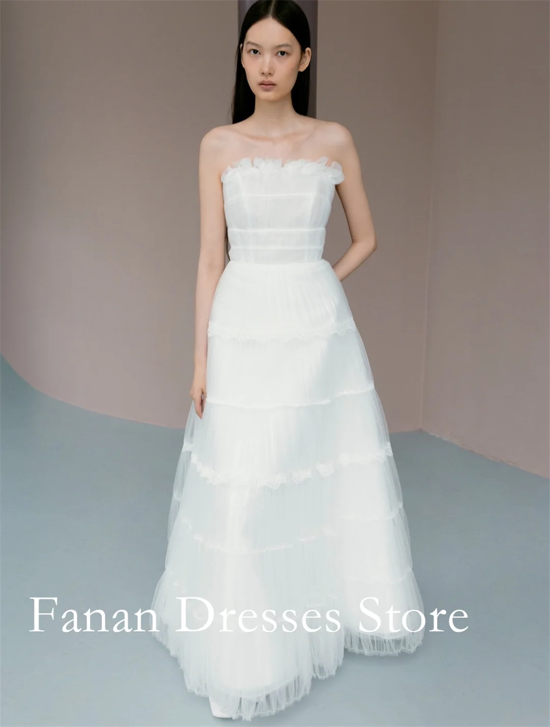 Strapless Ruffle Tiered Tulle Wedding Dress Frilled Neckline A Line Midi Maxi Bridal Gown Sweet Simple Elopement Wedding Dress