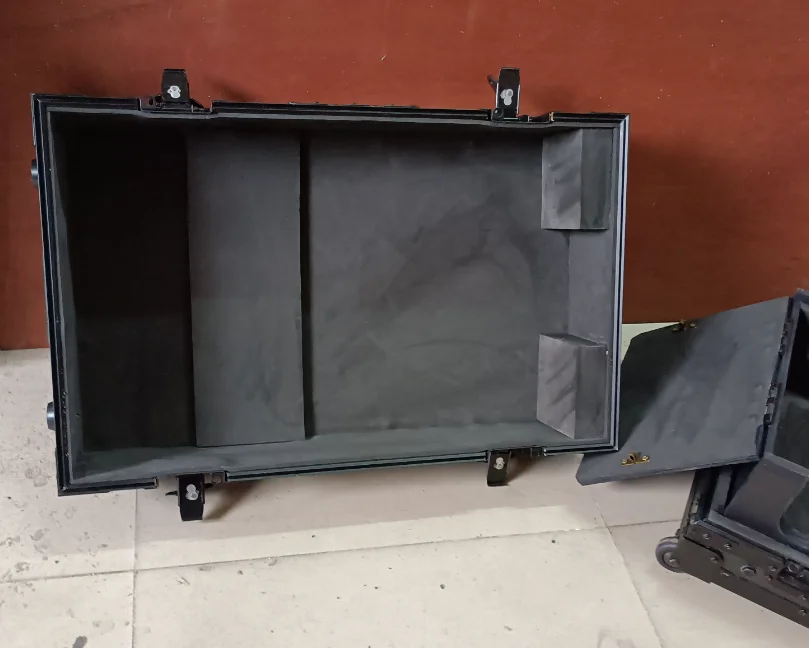 Flight Case for Yamaha DM3s Mixing Console 2 Wheels Aviation Chassis Suitcase Shockproof Thickening Performance Supporting Box