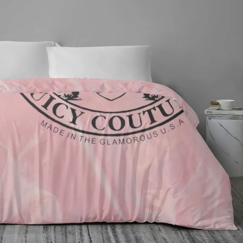 Hot-Sale-Like-Juicy-Couture-Style Double Bed Sheets Set Complete Case Double Linen Quilt Cover