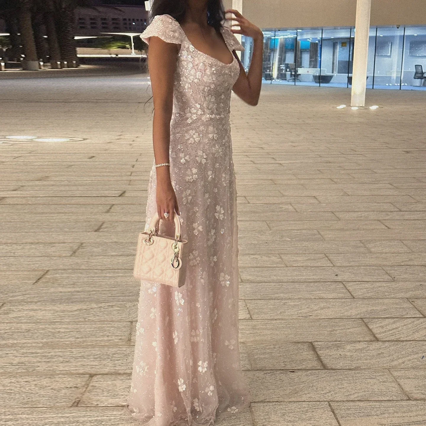 

ROSEINTHEBOX Chic Light Pink Floral Evening Dress for Women Wedding Sqaure Neckline Open Back Party Prom Gowns Customized
