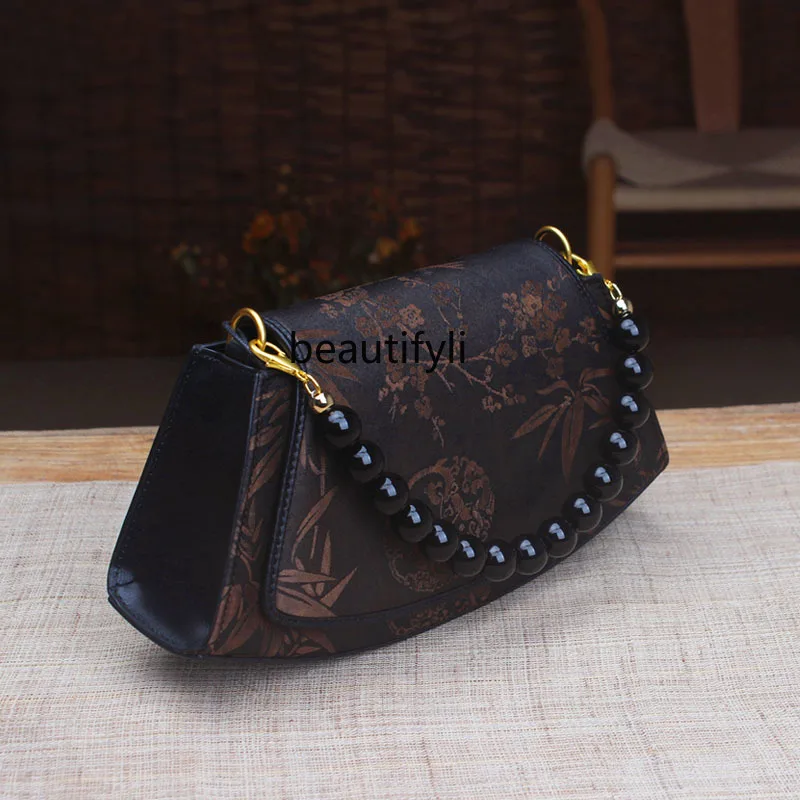 Chinese style retro fragrant cloud yarn genuine leather fan-shaped plum blossom bamboo portable girl messenger bag versatile