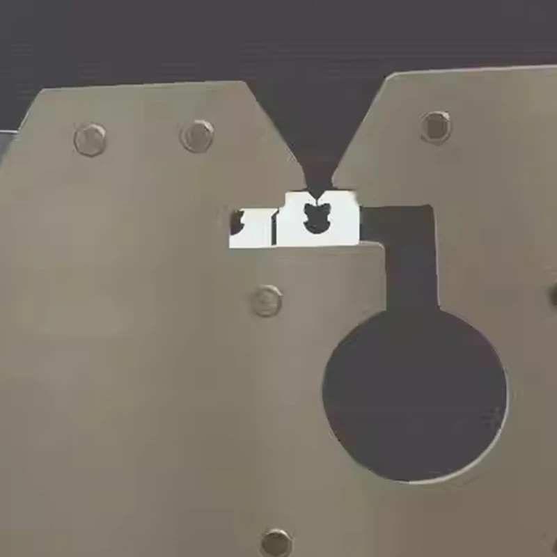 

New Manual Bread Bakery Clip Packaging Machinery Snap-Closure Machine Manual Bread Bag Sealer Plastic Clip Packaging Machine