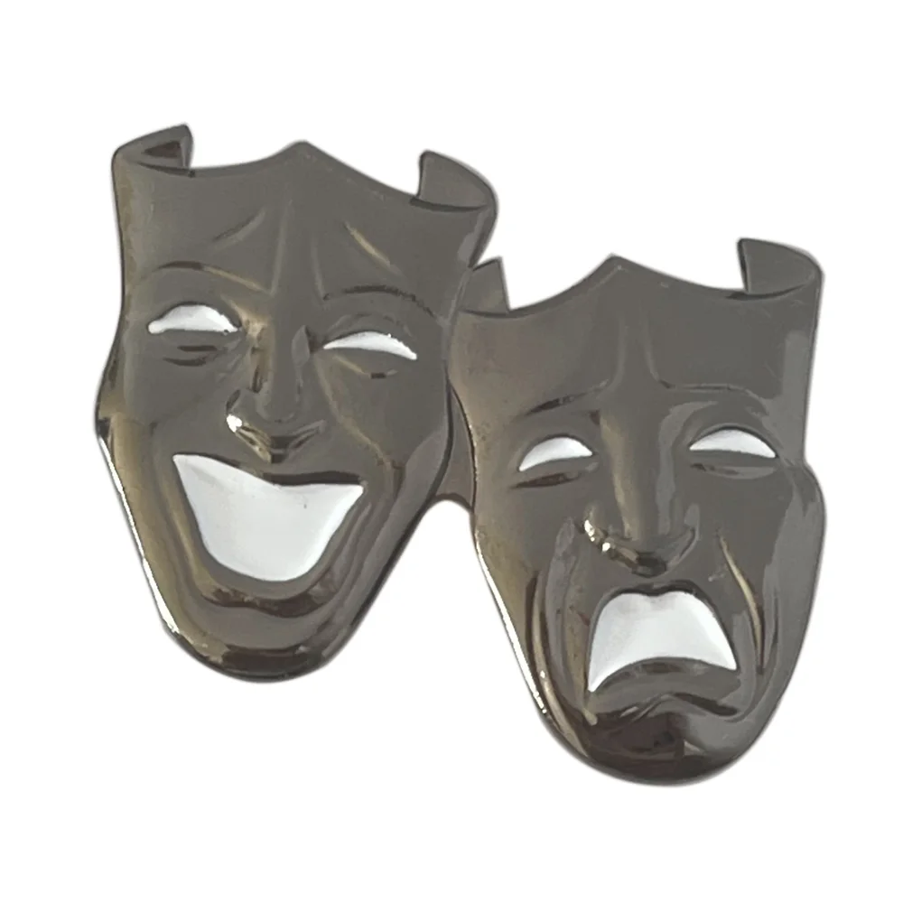 بيع التخليص روز الوجه البدلة التلبيب دبابيس الصليب NHS Keyworks شارة معدنية مجوهرات هدايا