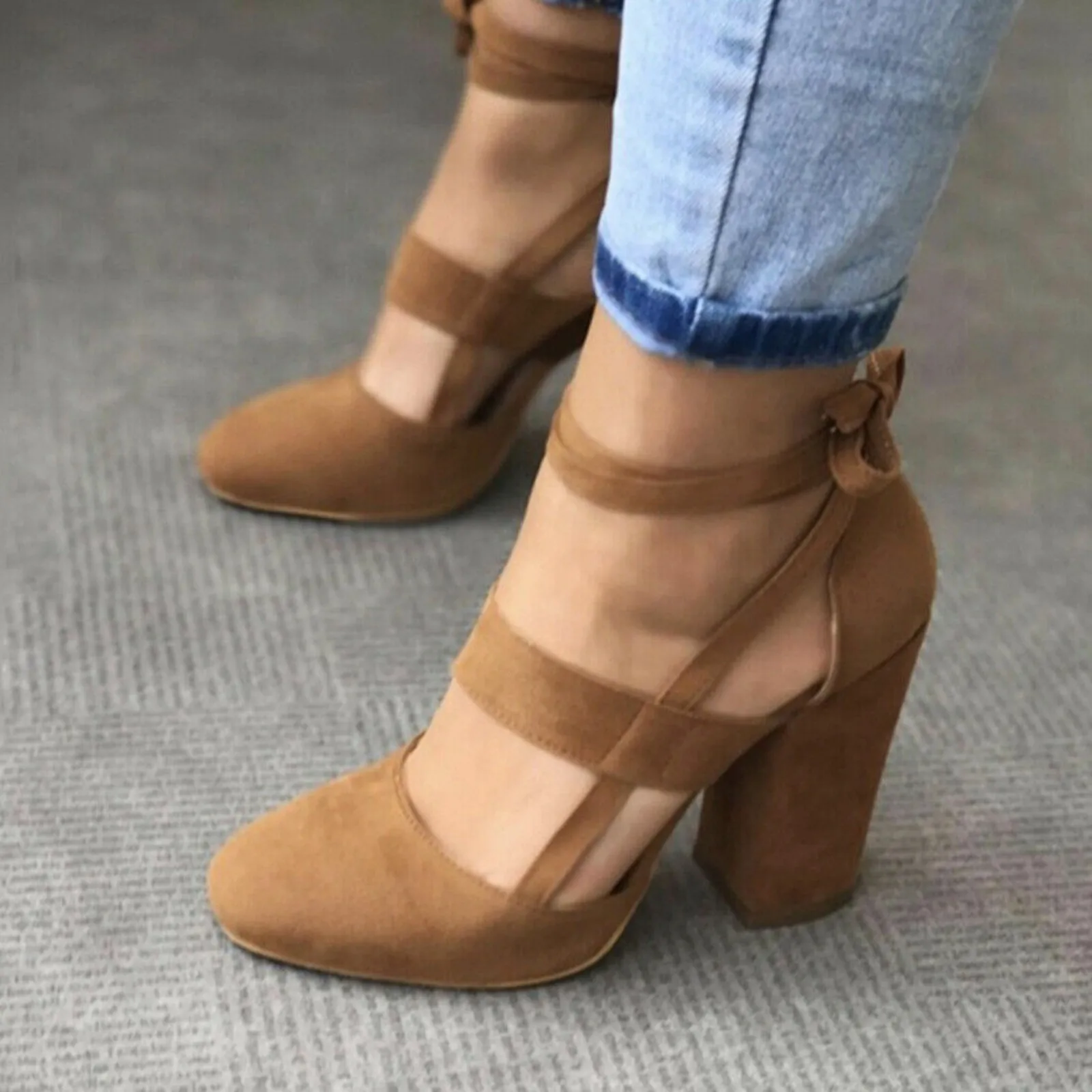 Women’s Squared Toe Chunky Sandals 1