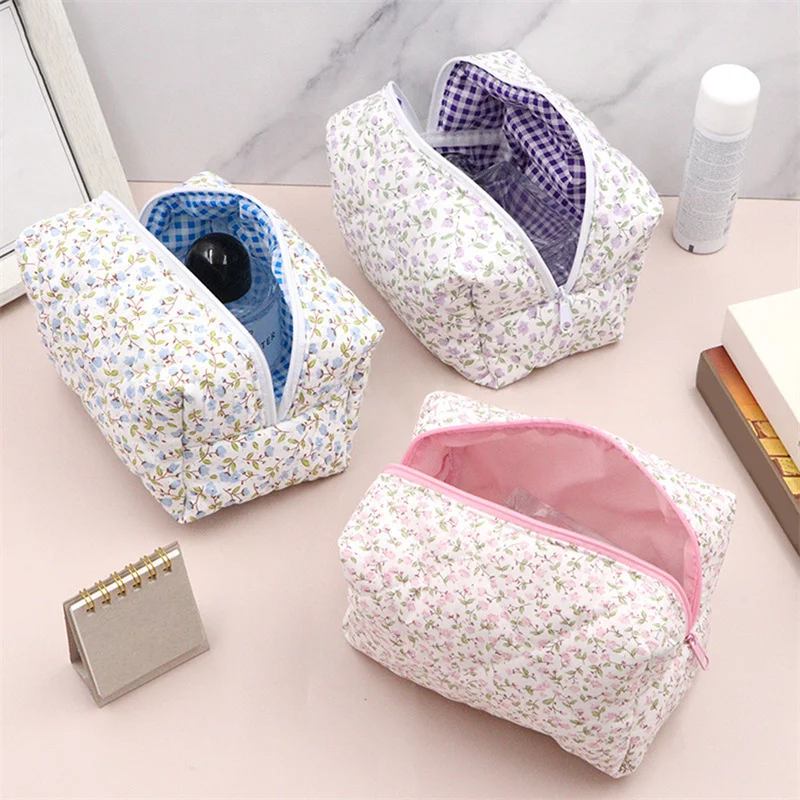 Cosmetic Bag Plush Women\'s Makeup Bag Multifunction Cosmetic Storage Bag Zipper Large Travel Make Up Toiletry Bag Washing Pouch