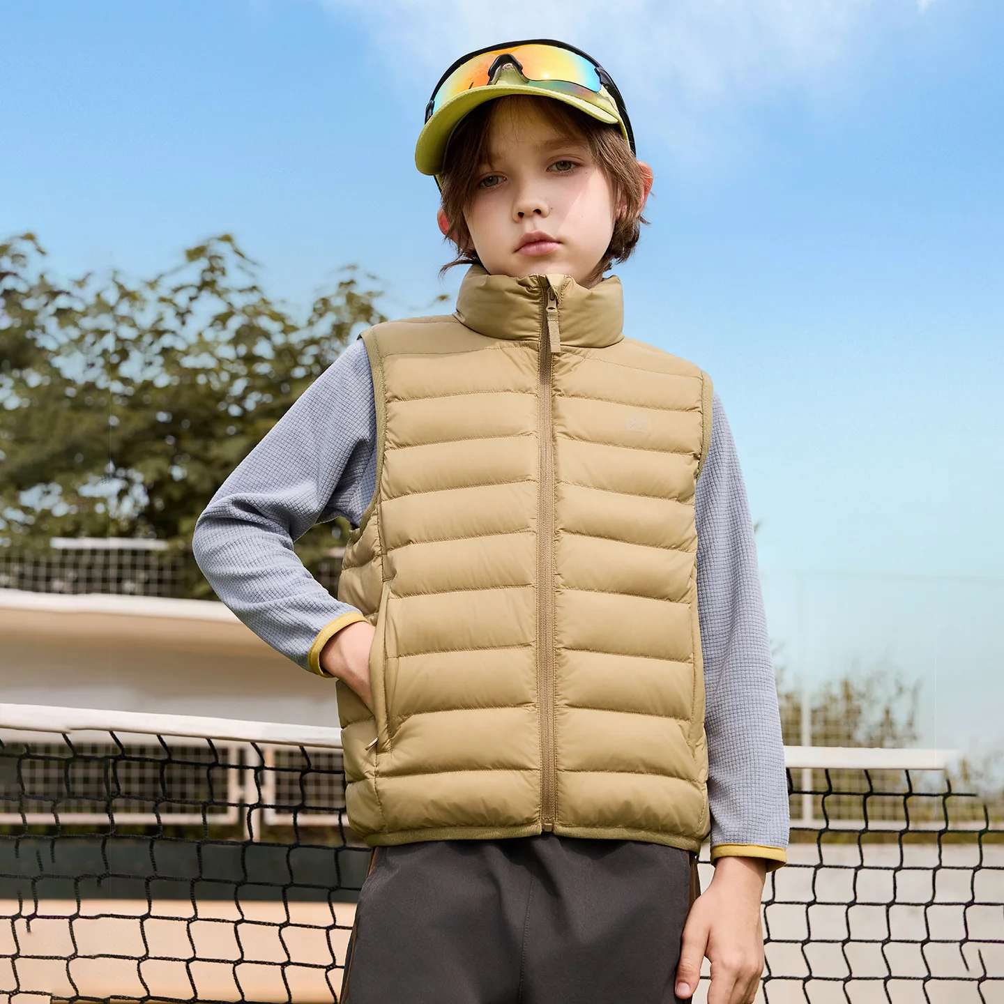 2026 OLEKID Kids Lightweight Down Vest 90% White Duck Down Short Winter Warm Sleeveless Children Outerwear Children Waistcoat