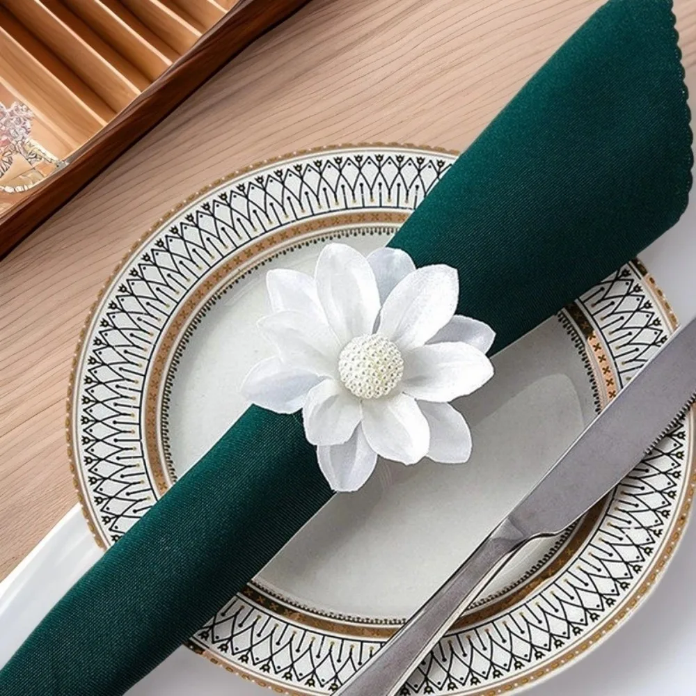 3pcs Vintage White Napkin Rings Chiffon Floral Beads Napkin Holders Silk Flower Napkin Buckles Dinner Table Decoration