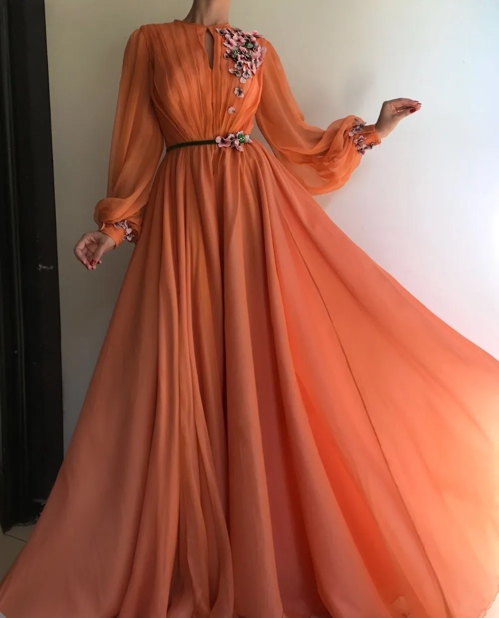 Orange Long Sleeves Flowers Dubai Evening Dresses A-Line Chiffon Islamic Saudi Arabic Long Prom Gown Robe de soiree