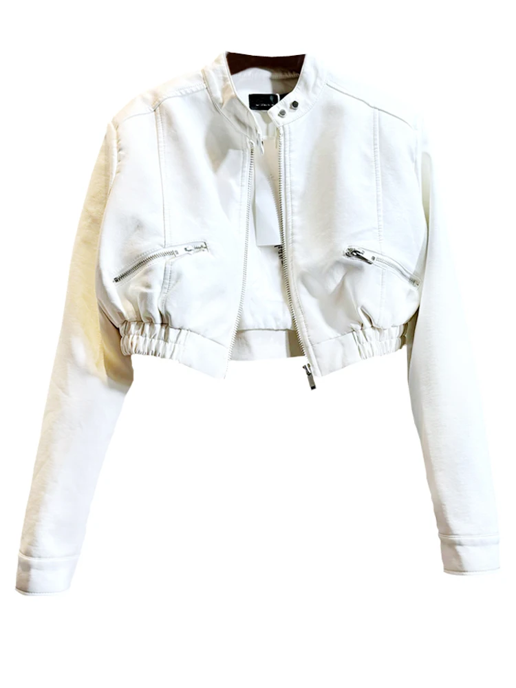 سترة جلدية قصيرة أنيقة وعصرية للنساء موديل 2025 خريف جديد بخصر مرتفع من الجلد الصناعي