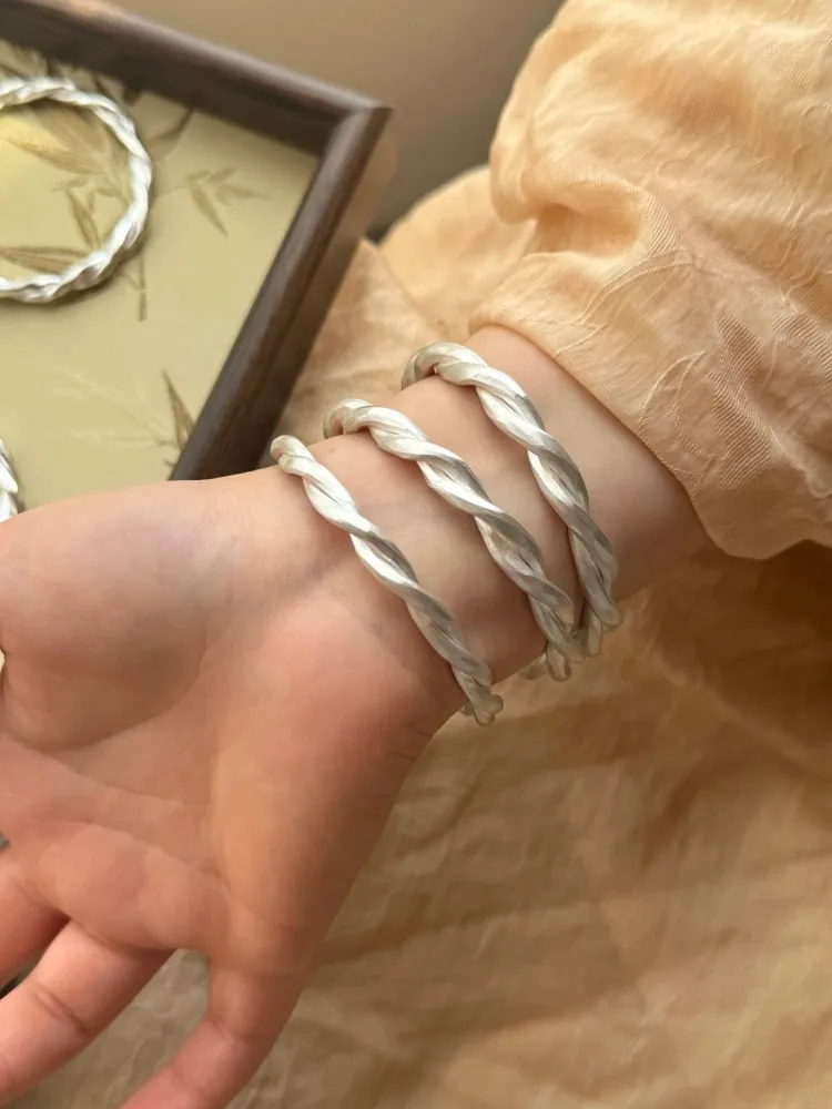 High Quality Women 999 Sterling Silver Bracelet Handmade Customized Open Adjustable Fine Silver Jewelry Vintage Cuff Bracelet