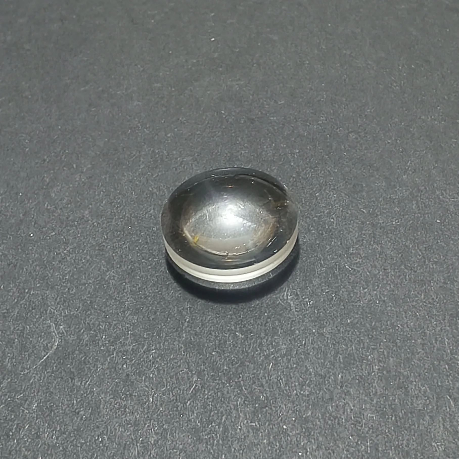 

Diameter 23mm, focal length 16mm, biconvex monolithic optical glass lens coated with 400~700nm, part number R145