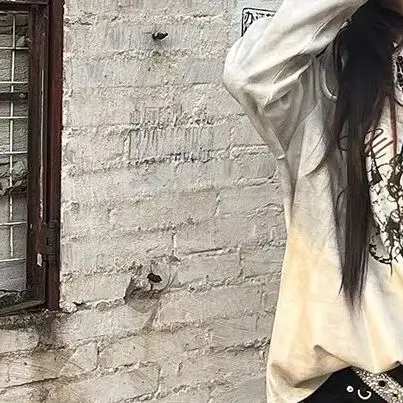 

Onalippa Spicy Girl Slanted Shoulder Long Sleeved T-shirt Women Spring Design Sense Mesh Splicing Loose Niche Abi Y2k Top Trend