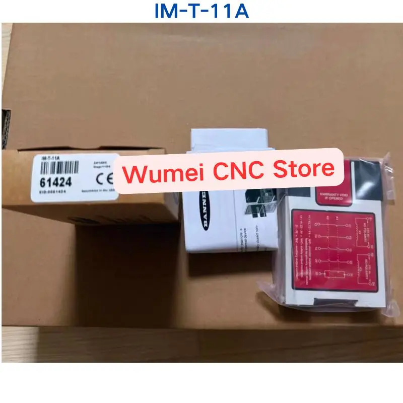 Brand New Original safety relay IM-T-11A 61424 If you need other specifications, please consult