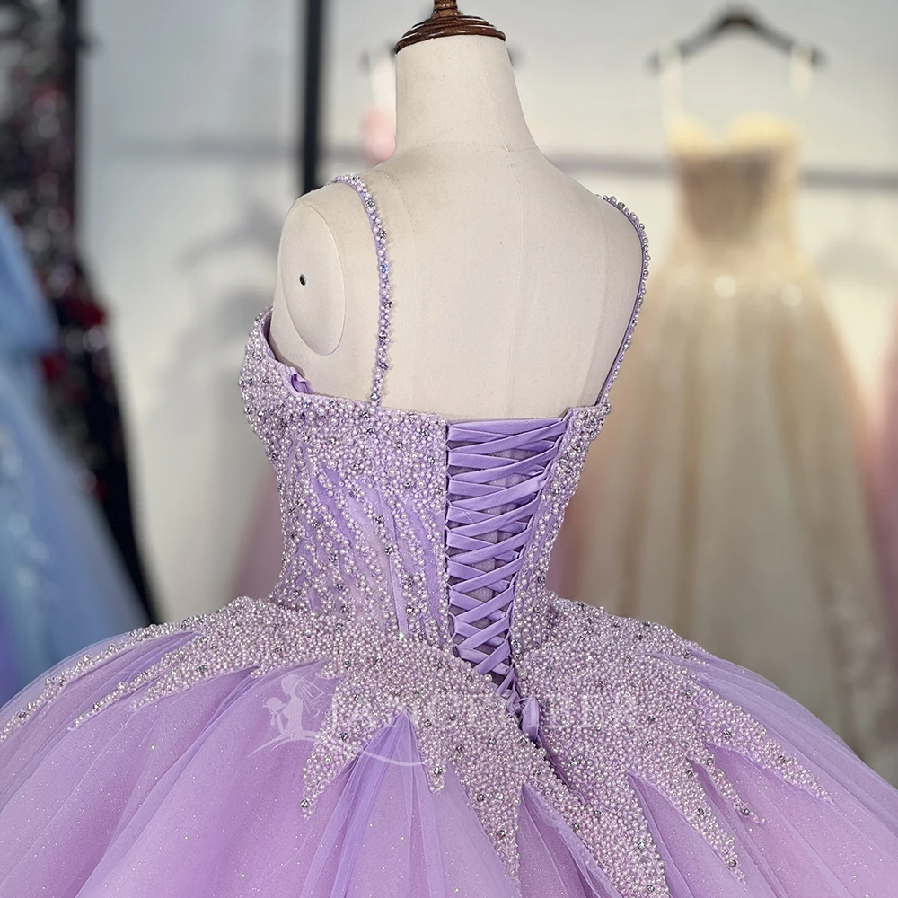 Abiti da 15 anni Abito Quinceanera personalizzato 2025 Perline di pizzo Cinghie per spaghetti Abiti da ballo principessa Sweet 15 16 Abiti DY1323