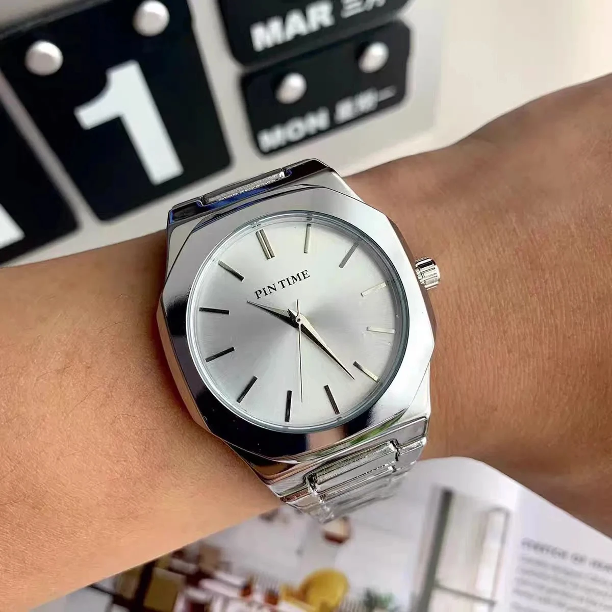 Роскошные уникальные мужские часы из легированной стали и кварцевые часы с простым линейным циферблатом, деловые мужские часы для вечеринок, модные мужские часы