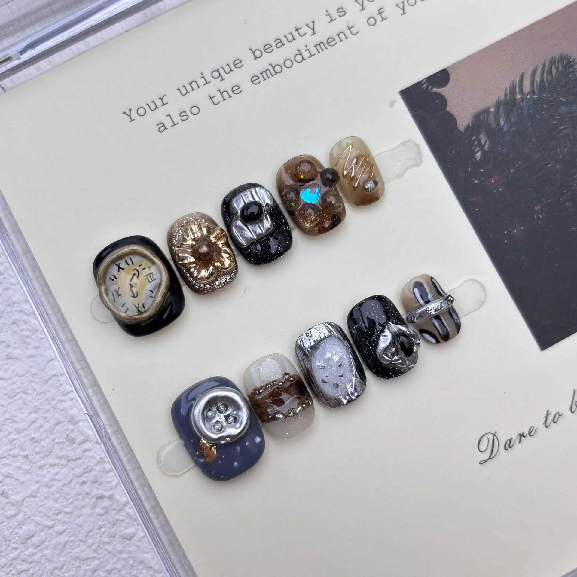 10개 귀여운 만화 프레스온 네일 컬러풀한 가을 인조 손톱 달콤하고 시원한 레트로 가짜 손톱 글리터 캣아이 네일 짧은 스퀘어 네일