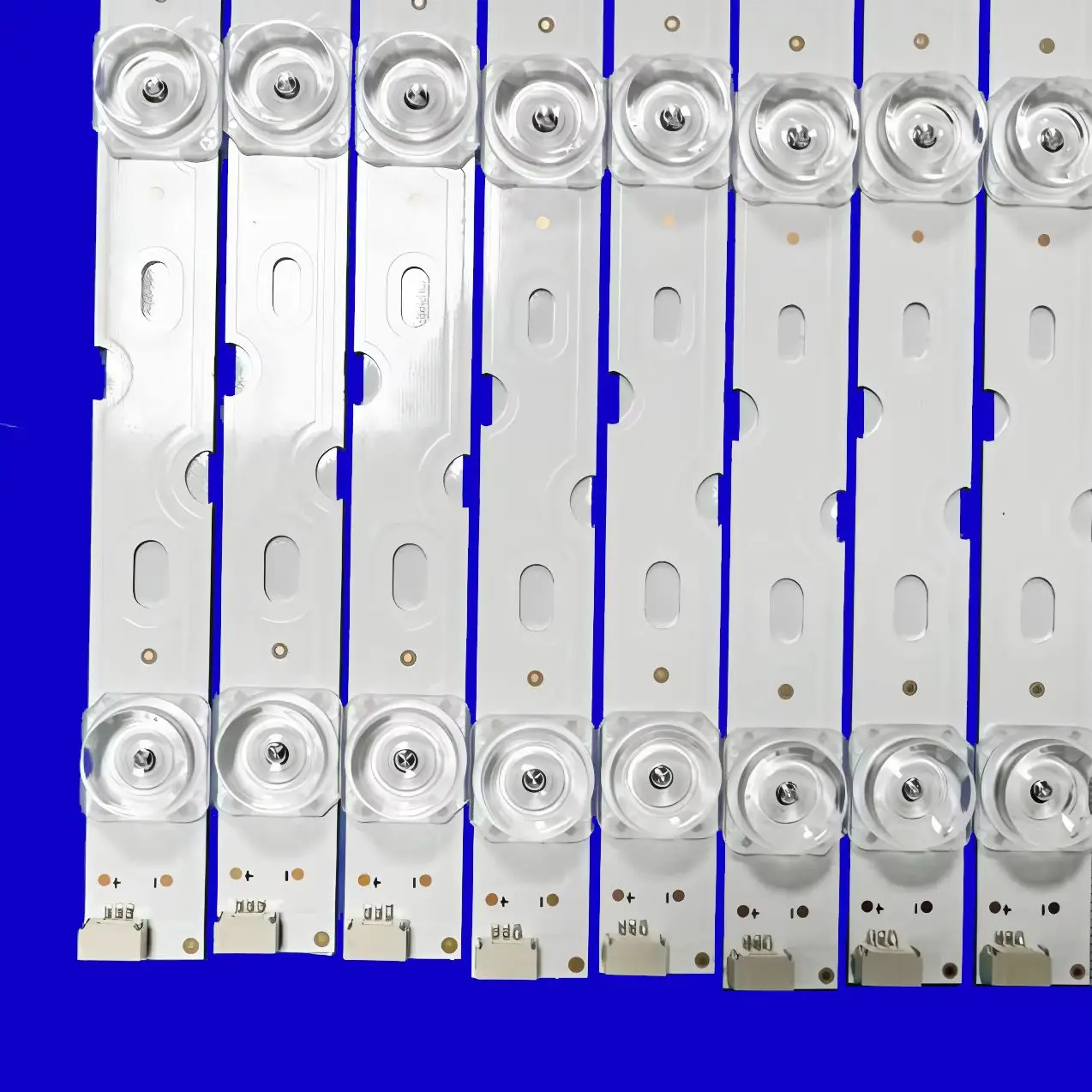 LED الخلفية 55D8-3030F2 YHE-4C-LB5507-YH10J 1-8X7-LX20190404 ل LVU550NEBL 55S525 55D8 55EP685 55EP684 55EP683 55A527 #2