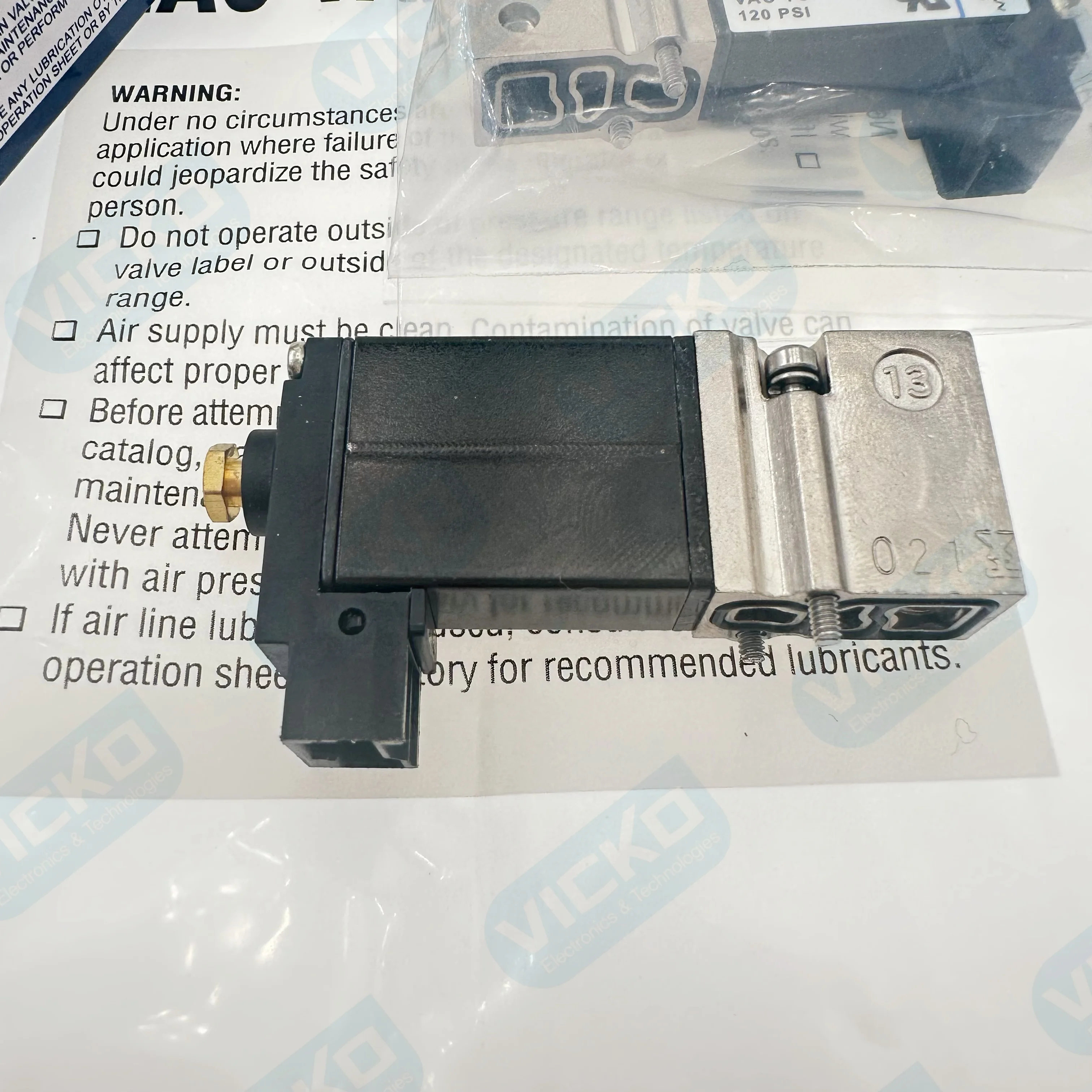 

[ВК] 34B-L00-GDFA-1KT Высокочастотный электромагнитный переключатель клапана