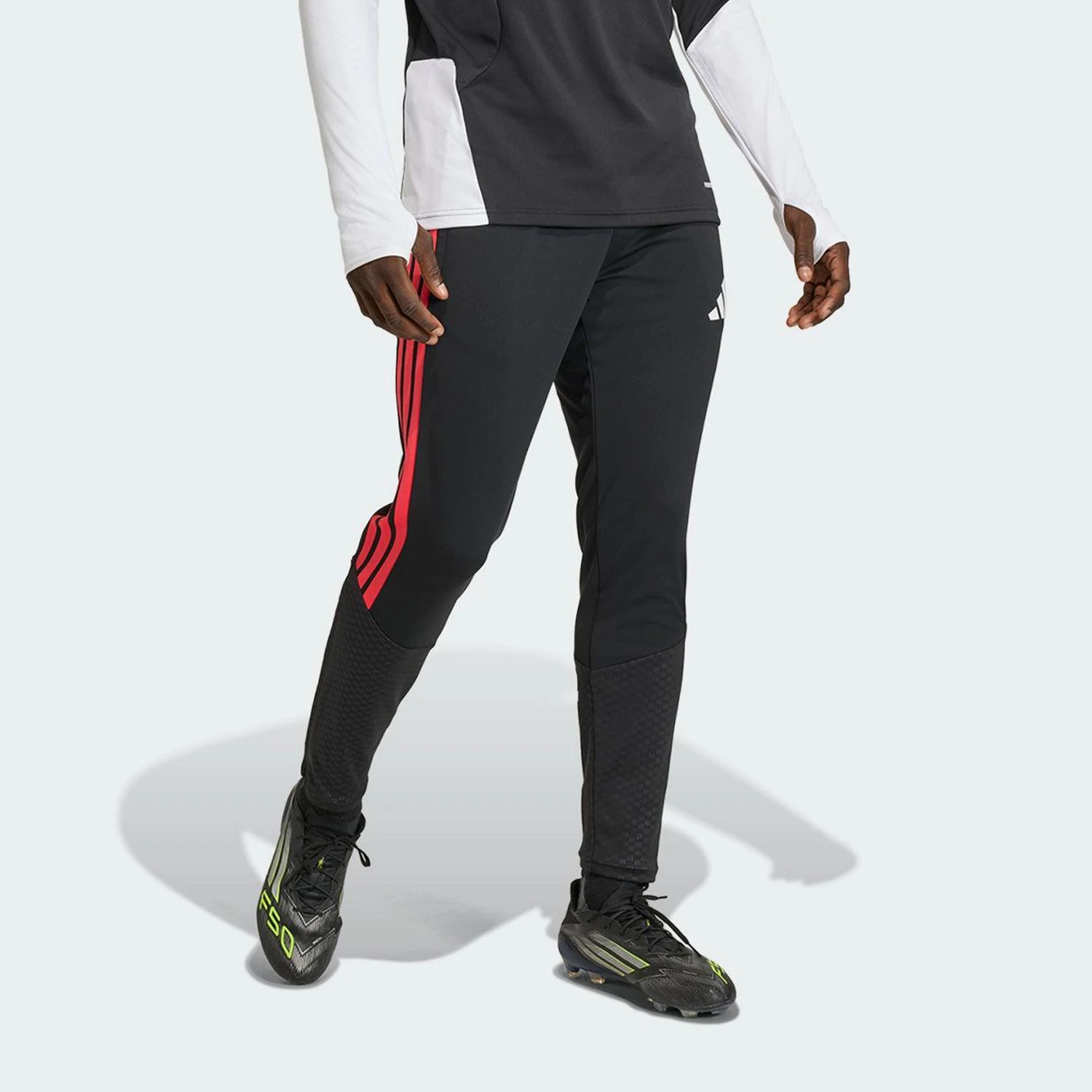 Adidas Originals TIRO 26 Men's Soccer Slim Fit Sports Patch Trousers KA5122
