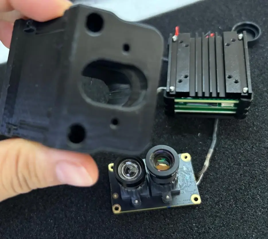 

FPV Drone AI Guiding Module Auto Pursuit,Detection,Locking Auto Tracking Functions Crossover Module for Precise Aerial Following