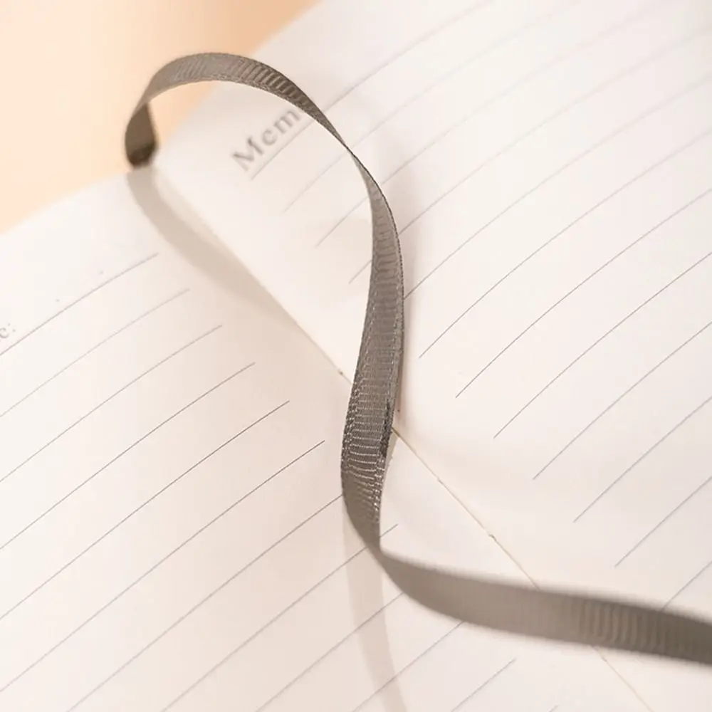 200 ページ A5 ノートブック PU レザーカバー磁気バックル付きビジネスオフィスメモ帳厚紙耐摩耗性日記