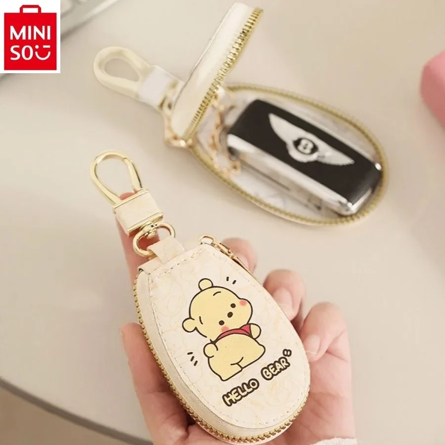 MINISO 2024 New Cartoon Winnie the Pooh Multi functional Men's and Women's Zipper Multi functional Car Keychain Bag Accessories