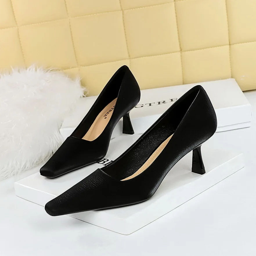 Style Women's With Thin High Heels Shallow Mouth Small Square Toe Simple Appearing Slim In Spring And Autumn Women Shoes Pumps