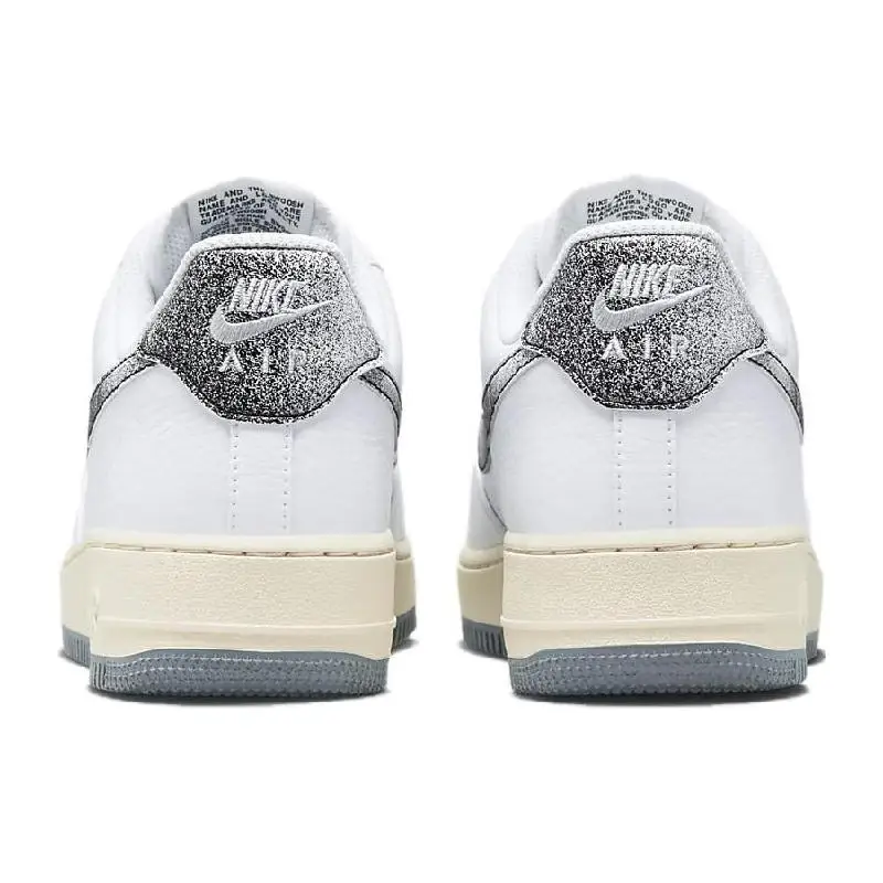 Nike Nike Air Force 1 Low Classics 50 Years Of Hip-Hop รองเท้าผ้าใบรองเท้า DV7183-100