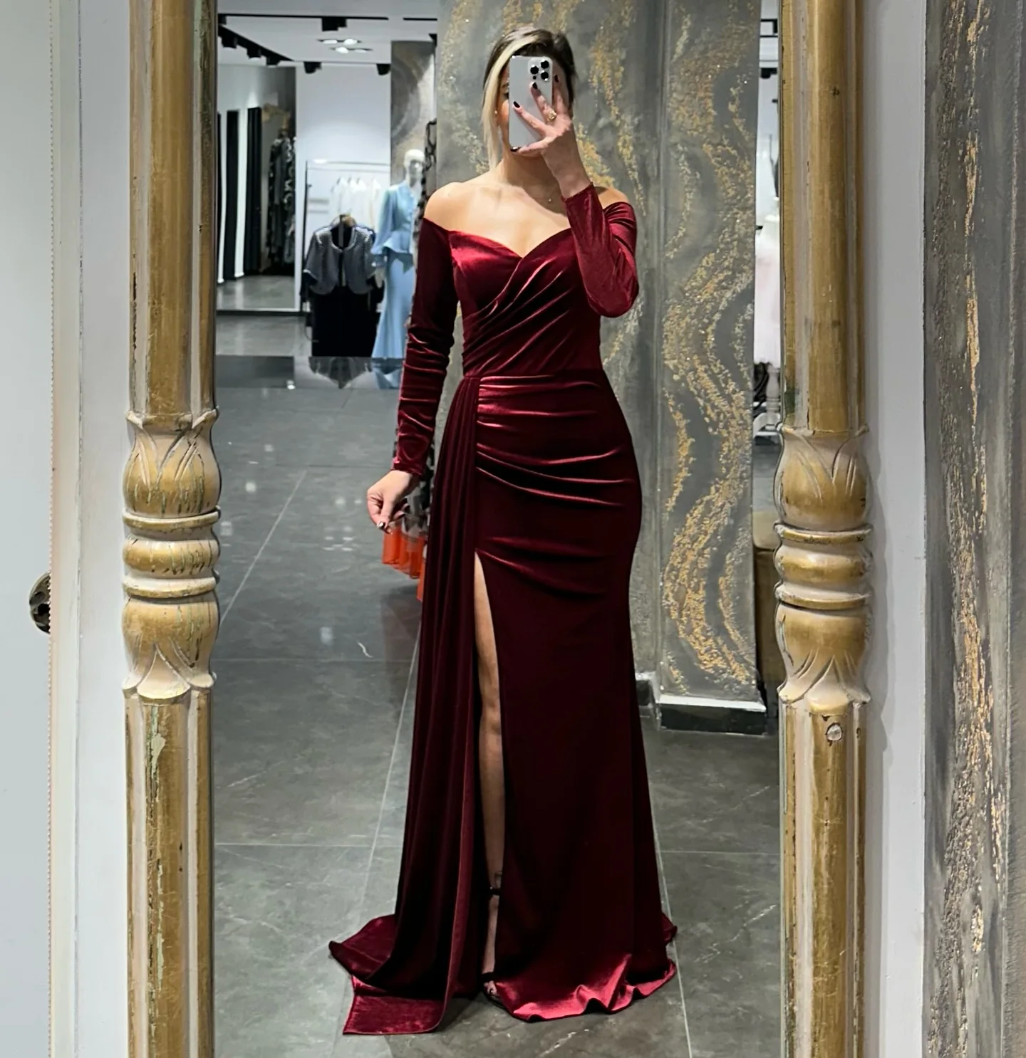 

Customized Delicate Mermaid Off the Shoulder Pleats Evening Dresses Elegant Satin Burgundy Vestido De Festa Vestido De Noche