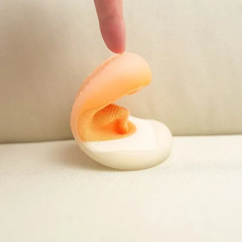 نمط جديد للرضع والأطفال، جوارب أرضية بسيطة قابلة للتنفس وعصرية، أحذية للأطفال الصغار، جوارب ناعمة