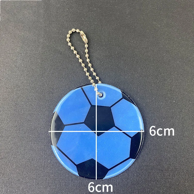 Pingente de futebol reflexivo para sacos, Acessórios para segurança noturna, Refletores para adultos e crianças, Ornamentos para mochila